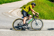 The Carbon Frame Technology Behind Every Moda Bike