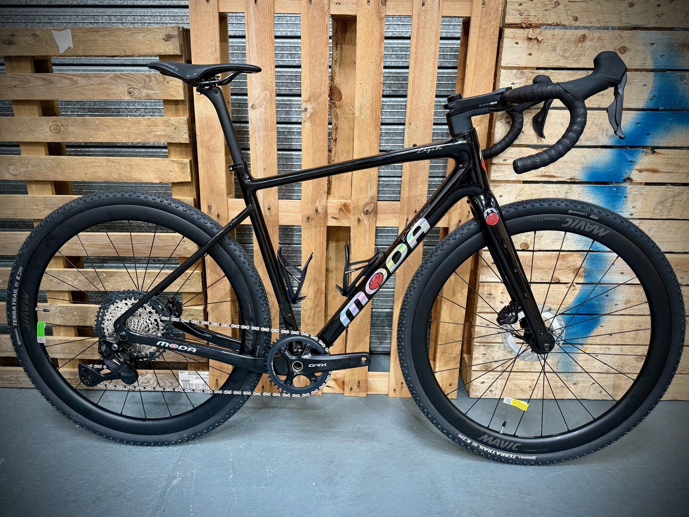Shimano GRX RX827 Di2 1X12 Speed – Shimano's First Fully Wireless