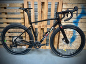Shimano GRX RX827 Di2 1X12 Speed – Shimano’s First Fully Wireless Gravel Groupset