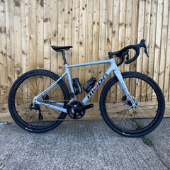 Moda Molto - Nardo Grey, GRX 2x, Cosmic Carbon Wheels